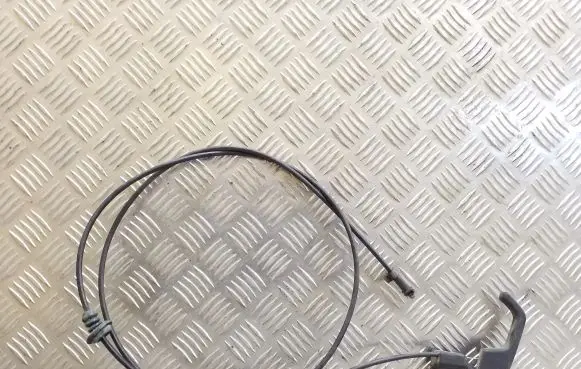 Engine bonnet/hood lock release cable