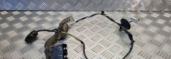 Ford Focus Rear door wiring loom 3M5T14240 3M5T14240BMA