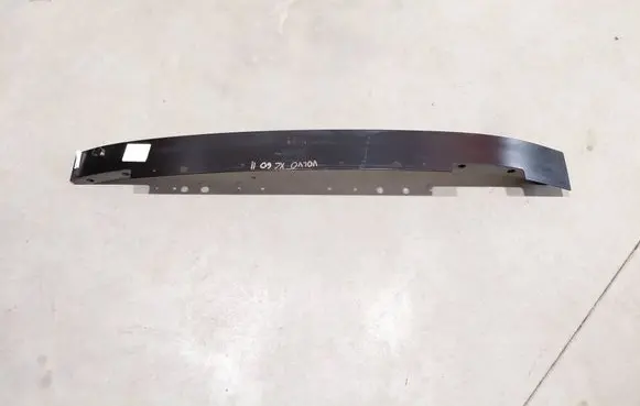 Volvo XC60 Front bumper cross member 32348953