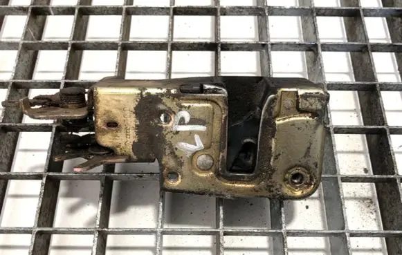 Front door lock