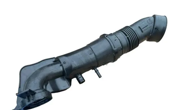 Opel Crossland X Air intake duct part 9833016780 1346766 22475B