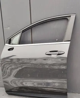 KIA Sportage Front door SPORTAGEVDRZWI