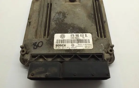 Volkswagen Touareg I Engine control unit/module 070906016BL 1039S06941 0281011859