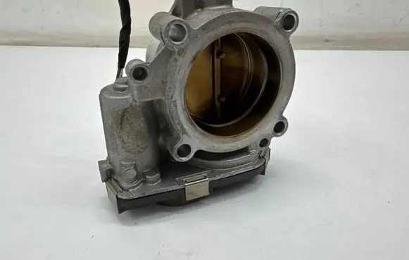 Audi Q5 SQ5 Throttle valve 06Q133062A