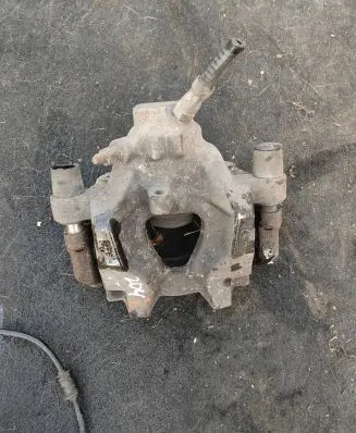 Mercedes-Benz C W204 Rear brake caliper