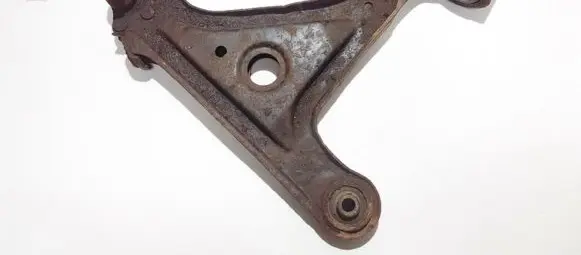 Opel Omega B1 Front lower control arm/wishbone 