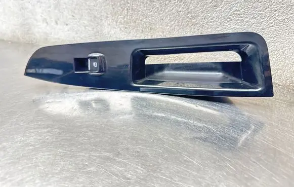 Ford Edge II Rear door window switch trim FT4B14A568 JCL5082229 A715U
