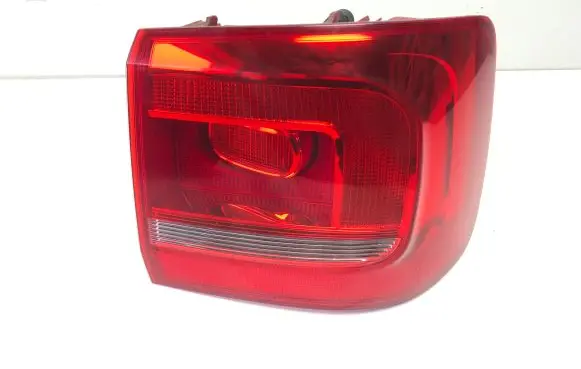 Volkswagen Touran II Rear/tail lights 176405 1T0945096R
