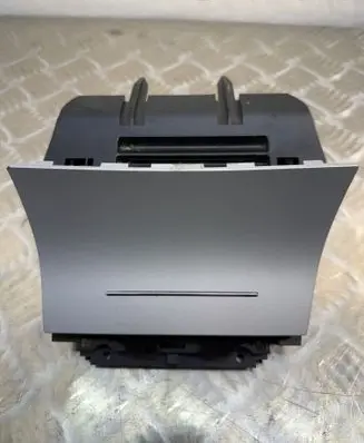 Car ashtray