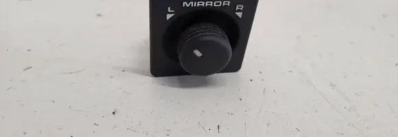 Land Rover Freelander Wing mirror switch AMR2498