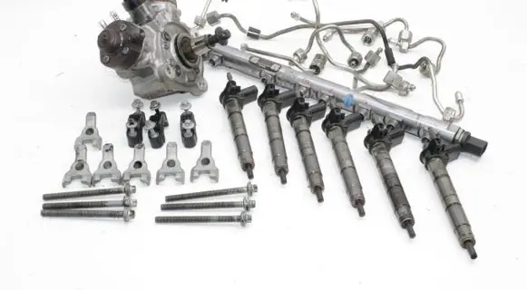 BMW 6 F06 Gran coupe Fuel injection system set 7823461 7823470