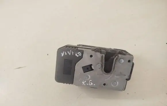 Opel Vivaro Sliding door lock 8200282323 93851810