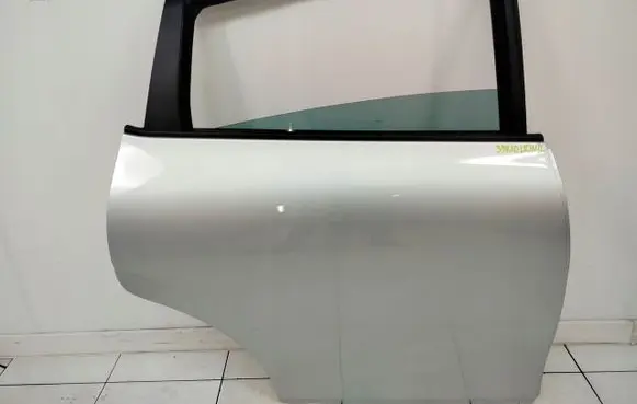 Seat Leon (1P) Rear door 