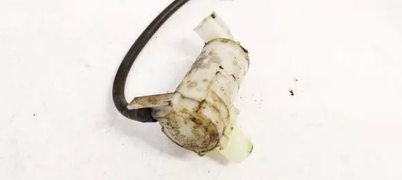 Nissan NV200 Windscreen/windshield washer pump 2224658