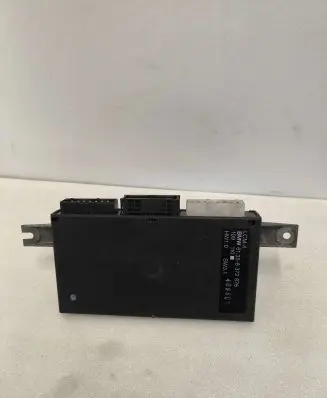 BMW 7 E38 Light module LCM 8372875 61358372875