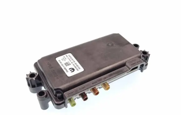 Chrysler Pacifica Camera control unit module 68145215AI T00195620489 102621AK