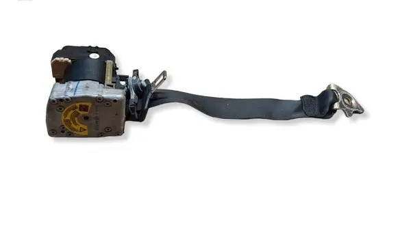 Mercedes-Benz S W220 Front seatbelt 00066179