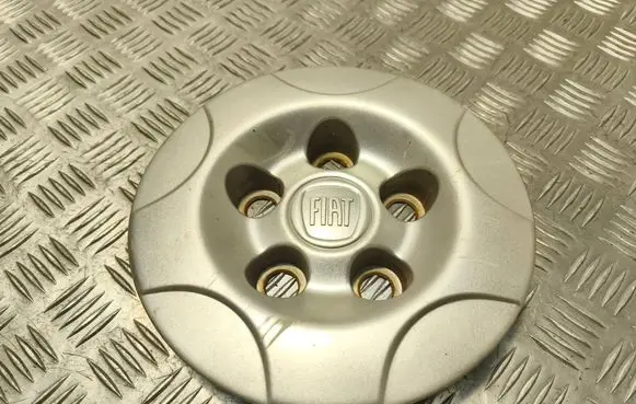 Fiat Doblo R16 wheel hub/cap/trim 51810479