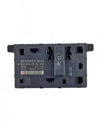 Mercedes-Benz Vito Viano W639 Door control unit/module 6398200326