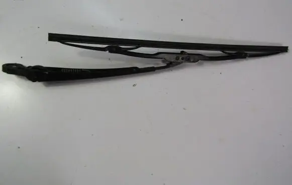 Audi A6 S6 C5 4B Front wiper blade arm 8D9955407A