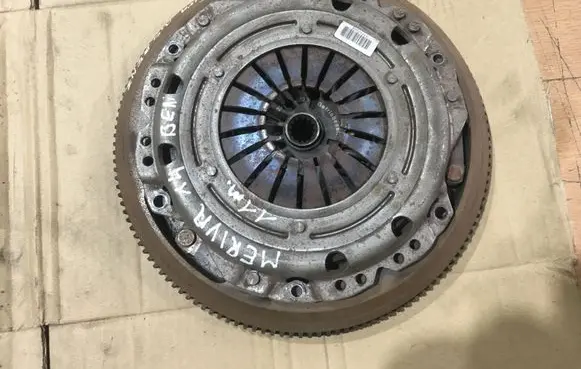 Opel Meriva B Clutch set kit 9223223
