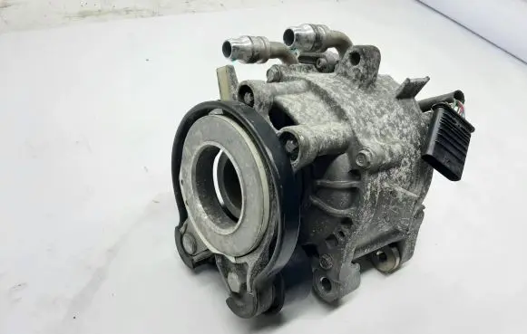 BMW 2 F45 Generator/alternator 7649390