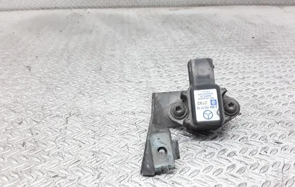 Mercedes-Benz Vaneo W414 Air pressure sensor A0041533128