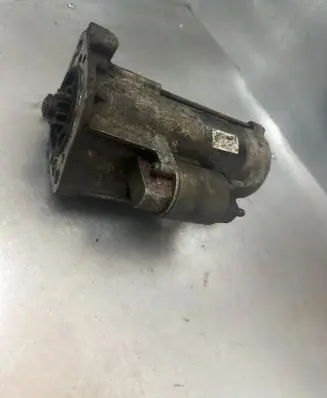Mitsubishi Pajero Starter motor