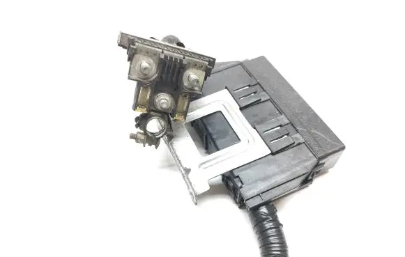 Nissan Navara D23 Fuse module 24382EW70B 7154722330