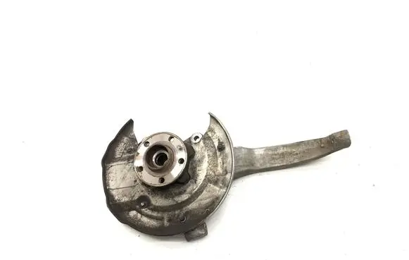 Volvo XC60 Front wheel hub 32246175
