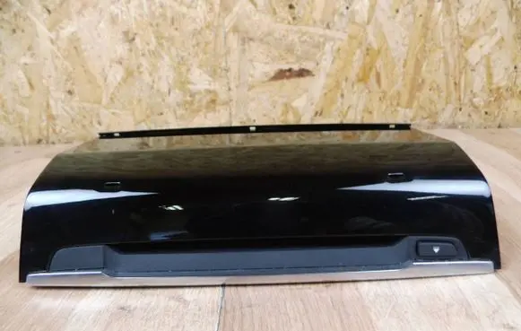 Mazda 6 CD/DVD changer GML8669G0