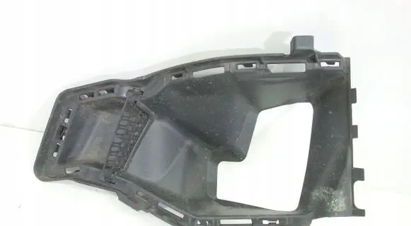 Audi RS3 Intercooler air channel guide 8V5807945