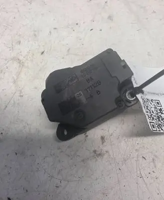 Volvo S60 Air flap motor/actuator 6G9N19E616BA