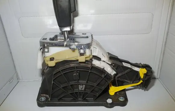 Volvo XC60 Gear shifter/selector 30759121