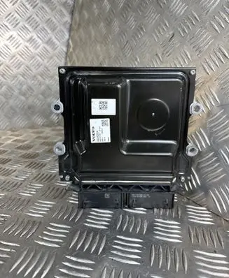 Volvo S90, V90 Engine control unit/module 32242005 0000127556