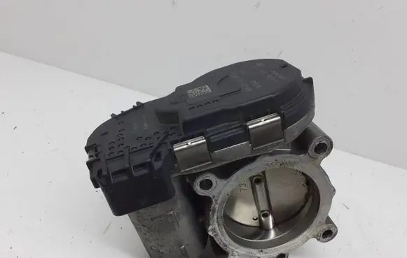 Mercedes-Benz B W246 W242 Throttle valve A2701410025