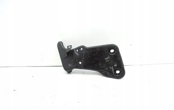 Maserati Ghibli Radiator mount bracket B4961754