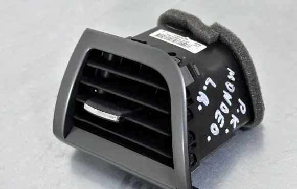 Ford Mondeo MK V Dashboard side air vent grill/cover trim DS73F018B09BNW