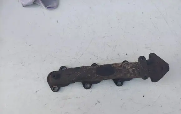 Audi Q7 4L Exhaust manifold