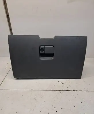 Ford Ranger Glove box UR7964161