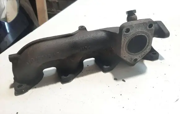 Exhaust manifold