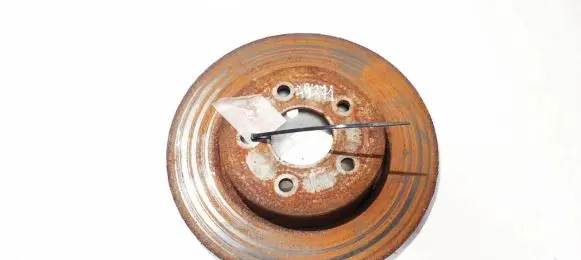 Ford Mondeo Mk III Rear brake disc neventiliuojamas