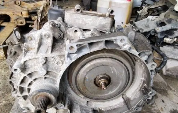 Volkswagen Touran I Automatic gearbox 02E301103F