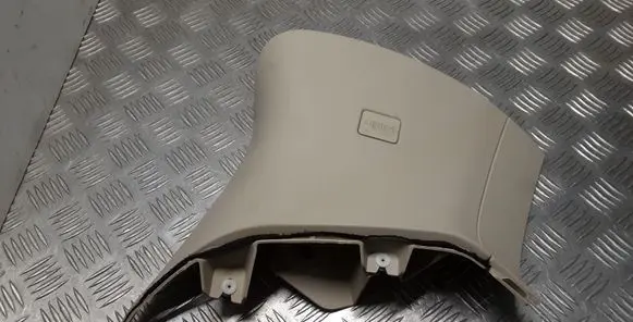 (D)pillar trim (top)