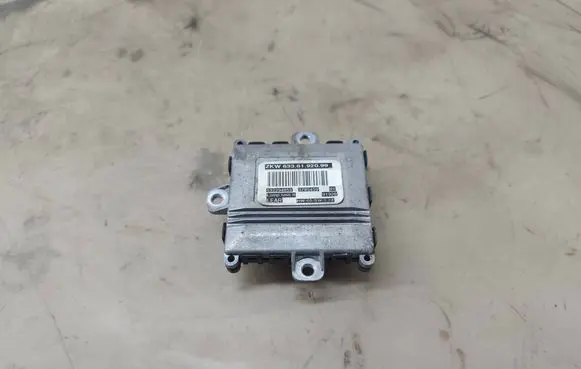 Volvo XC70 Headlight ballast module Xenon 3785459 6336192099 532294853