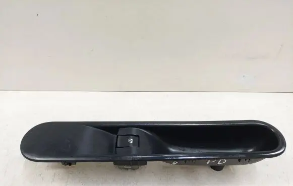 Renault Espace - Grand espace IV Electric window control switch 2808203