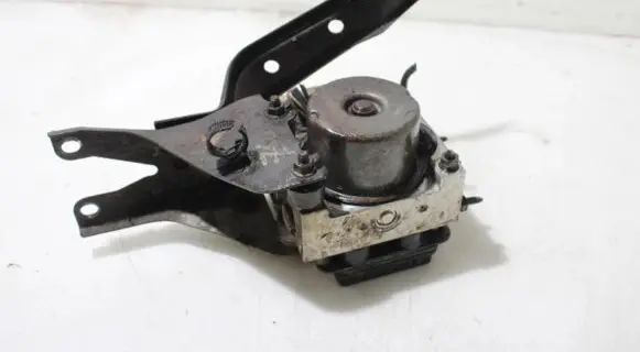 Mitsubishi Outlander ABS Pump