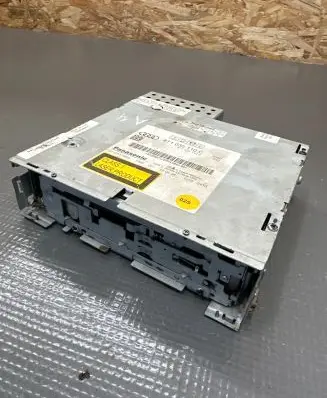 Audi A5 8T 8F CD/DVD changer 8T1035110C CXCA1796G