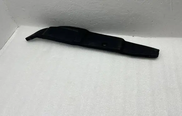 Audi A3 8Y Fender foam support/seal 8Y0864235