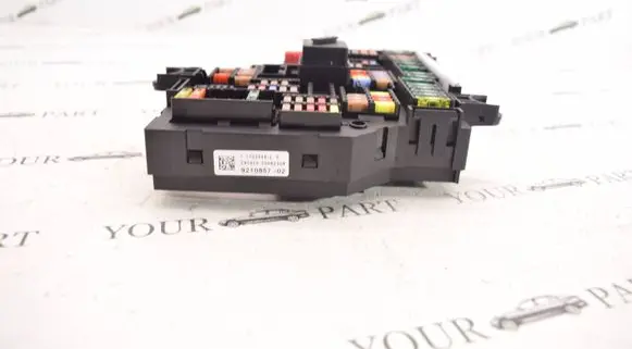 BMW 7 F01 F02 F03 F04 Fuse module 9210857